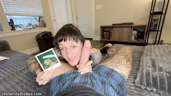 Stepsis And Stepbro Recreating Parents Dirty Sex Photo Album