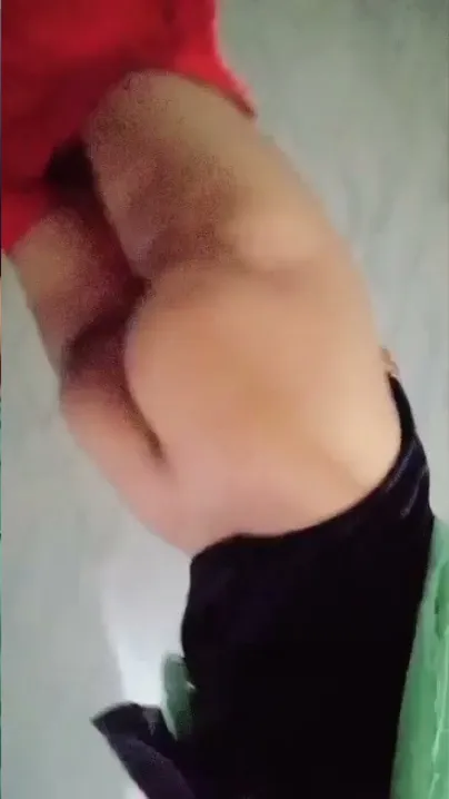 Hijabi Desi Babe Flashing Tight Boobs Hairy Pussy On Viral Mms