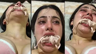 Bhabhi Stuffing Panty In Mouth Begging For Chut Chudai Mms