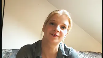 Blonde Bhabhi Rubbing Big Tits On Wet Pussy In Sari Tease