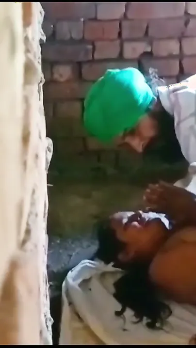 Mature Paid Randi Fucked Raw By Punjabi Stud Viral Pounding