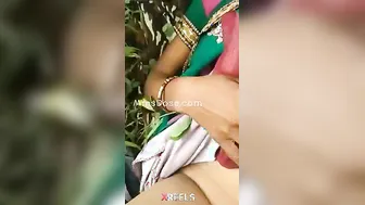 Jungle Randi Whore Riding Stranger In Salwar Amid Trees
