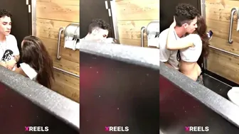 Party Desi Slut Ko Rizz Ladke Ne Toilet Me Choda