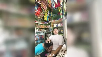 Cousins Chupke Se Blowjob Dete Grocery Shop Mein