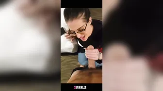 Cheating Bartender Milf Sucking After Hubby Call In Motel