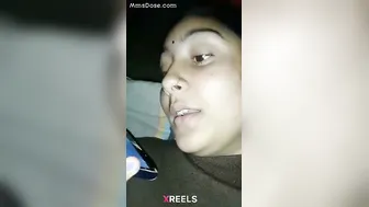 Cute College Desi Girl Fucked Hard By Bf While Chatting On Phone