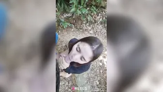 Jungle Mein Saree Wali Hot Babe Lund Chus Rahi Khade Khade