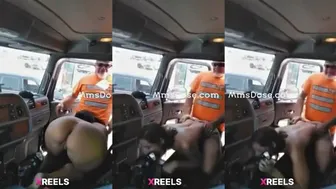 Car Park Mein Horny Desi Chus Ke Chud Rahi Naye Ladke Se