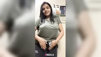 Nri Busty Tamil Bhabhi Bf Ko Teasing Nude Clips Bhejti Hui