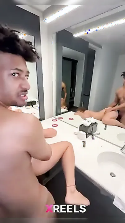 Tiktok Desi Ladka Bathroom Mirror Pe Bhabhi Ko Pela