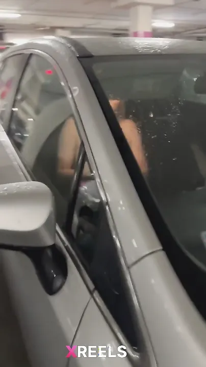 Stranger Spies Hot Desi Changing Saree In Car Turns Steamy Fuck