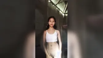 Assamese Village Girl Flashing Nude Pics In Viral Mms Leak