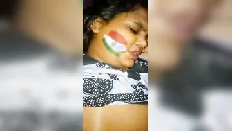Horny Bhabhi Moaning As Cum Splashes Her Soft Belly