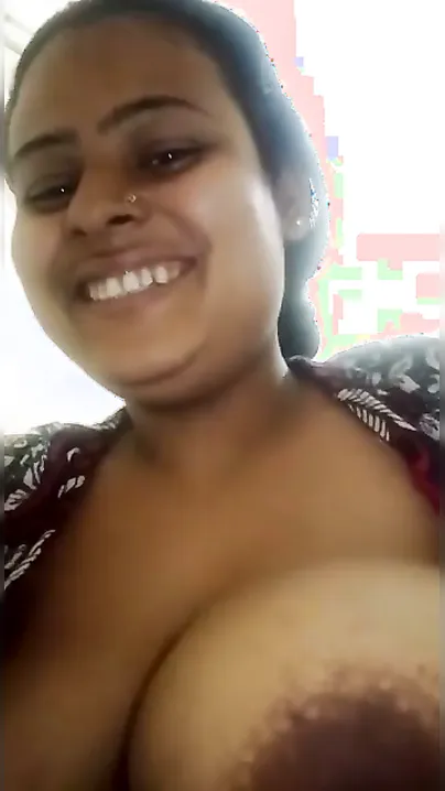 Boudi Flashing Huge Tits And Hairy Bush While Fingering Chut