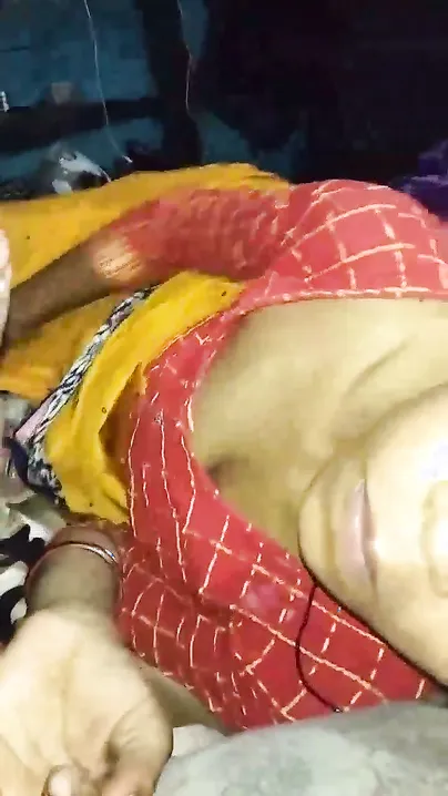 Desi Bhabhi Giving Hot Sloppy Wet Blowjob To Her Devar At Home