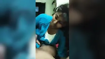 Desi Wife Teasing Hubby With Saree Strip In Spicy Clip