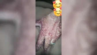 Chubby Beauty Rubbing Juicy Pussy Fingering Deep In Saree