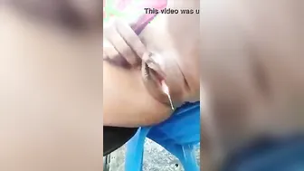 Wet Desi Chut Dripping Ras On Thighs In Steamy Show