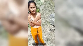 White Boob Desi Babe Flashing Tits Outdoor Mango Grove