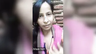 Village Randi Flashing Juicy Boobs To Bf In Sugarcane Field