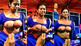 Trans Desi Showing Massive Boobs Daringly In Truck Stop