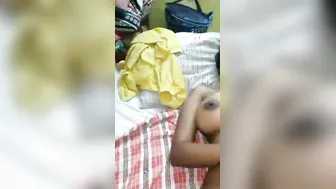 Desi Scandal Mms Of Bhabhi's Juicy Pussy Pounded At Home