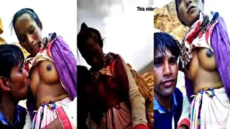 Village Couple Fucking Wild Outdoor First Time By River