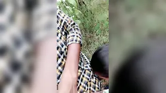 Young Maid Sucking Desi Lund Outdoor By Fields Viral