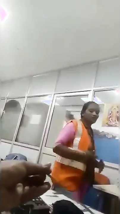 Hindi Office Slut Sucking Boss Cock Under Desk Scandal