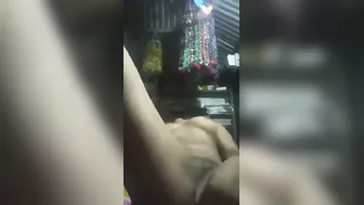 Horny Desi Slut Crying Loud Dildoing Tight Chut In Bath