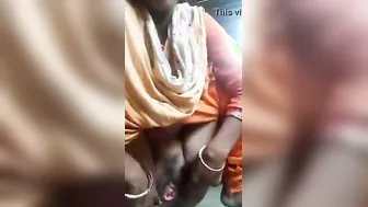 Hot Dehati Chut Dikhati Video In Village Veranda