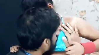 Hot Desi Sex Clip Bhabhi Riding Lund In Kurti