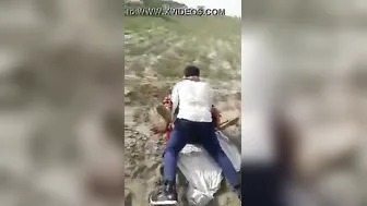 Dehati Randi Outdoor Chut Thokne Mms In Khet