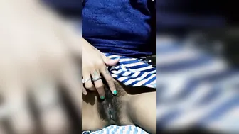 Manipuri Babe Bouncing Round Boobs Free Sex Tease Online