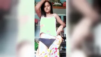 Mature Bengali Aunty Fingering Jungle Chut In Sari