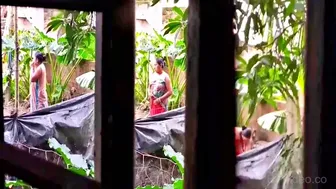 Neighbor Bhabhi Soaping Naked Body In Outdoor Bucket Bath Spy