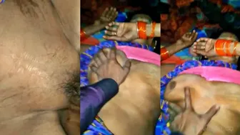 Mature Village Bhabhi Bouncing Ass In Raw Desi Sex Mms Clip