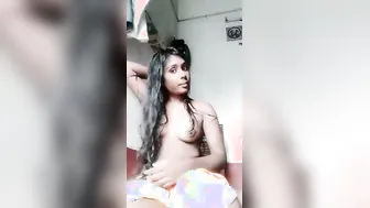 Shy Desi Village Girl Lifting Kurti Exposing Juicy Boobs On Cam