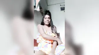 Shy Desi Village Girl Lifting Kurti Exposing Juicy Boobs On Cam