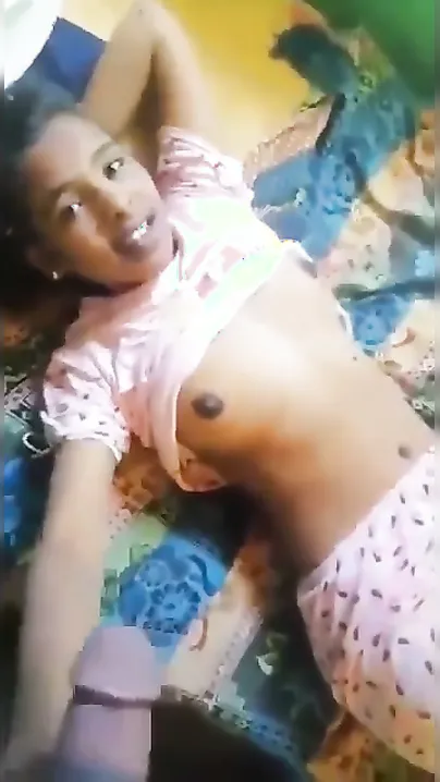 Didi Squeezing Boobs While Stroking Bhai's Throbbing Lund Tight