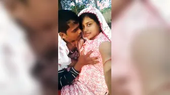 Desi Bade Boobs Dabao Outdoor Jungle Chudai Mms