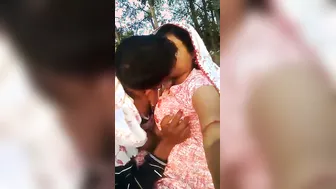 Desi Bade Boobs Dabao Outdoor Jungle Chudai Mms