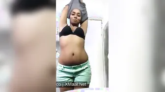 Lankan Babe Stripping Salwar For Bf In Room Tease