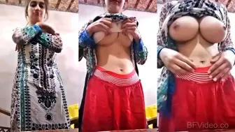 Pakistani Wifey Teasing Big Tits In Tight Salwar Kameez Cam Show