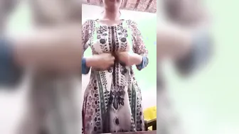 Pakistani Wifey Teasing Big Tits In Tight Salwar Kameez Cam Show