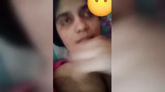 Horny Punjabi Babe Flashing Huge Melons On Whatsapp Video Call