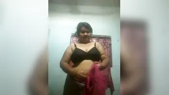 Desi Bhabhi Stripping Sari Revealing Massive Jugs In Village Hut