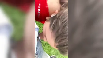 Daring Bhabhi Sucking Lund Deep In Park Behind Bushes Thrill