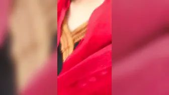 Daring Bhabhi Sucking Lund Deep In Park Behind Bushes Thrill