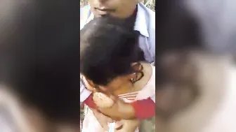 Bhabhi Sharing Wild Outdoor Chudai In Dehati Mms